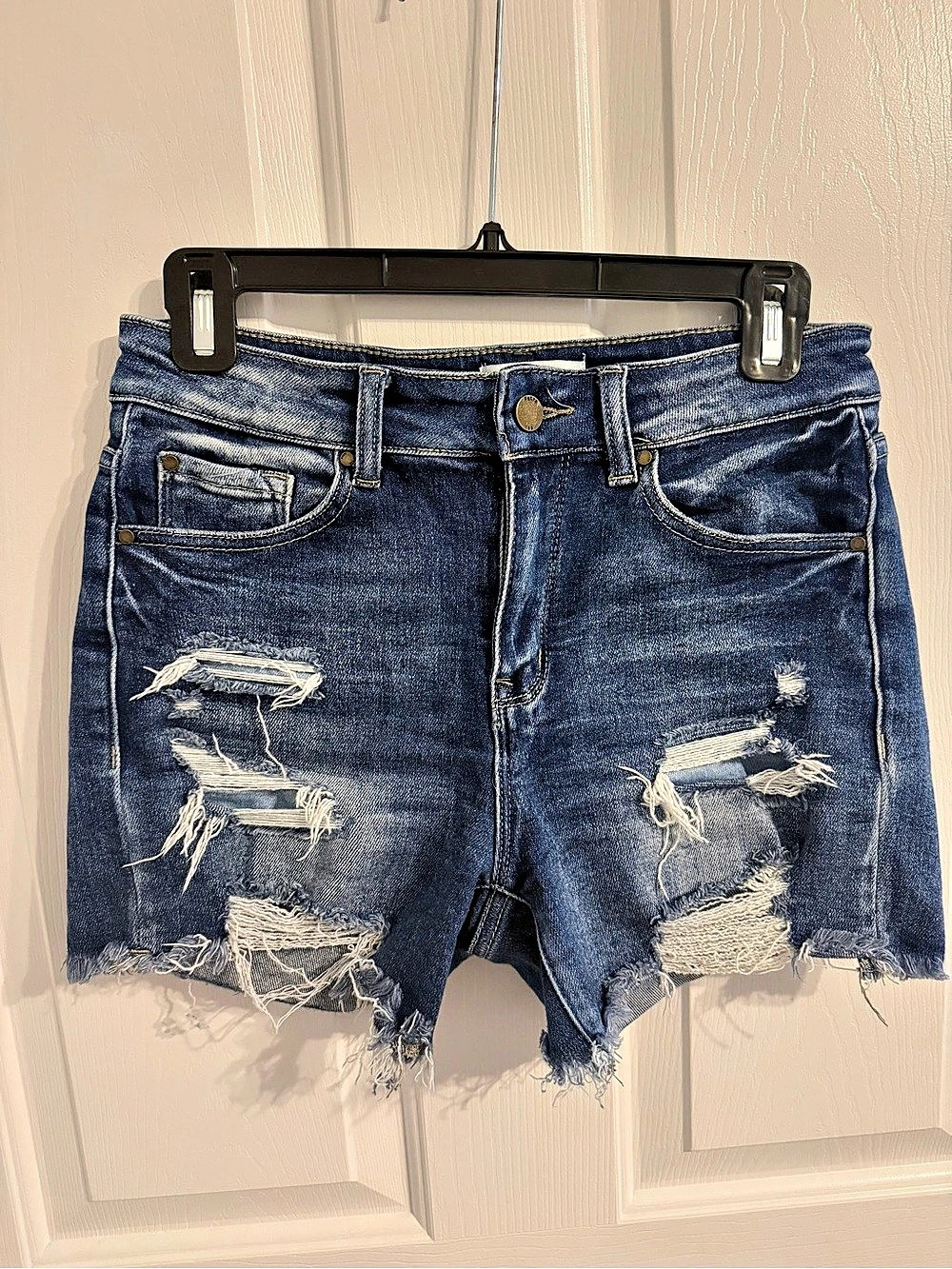 Petra Distressed Denim Jean Shorts Size 7/27